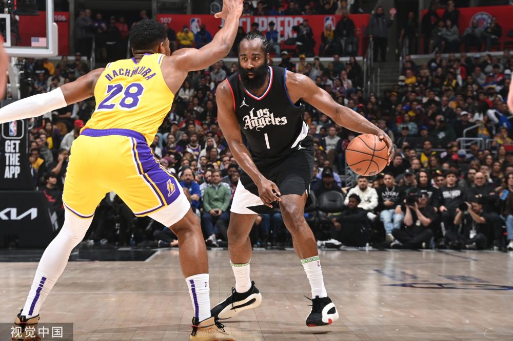 郑钦文以出 郑钦文以出