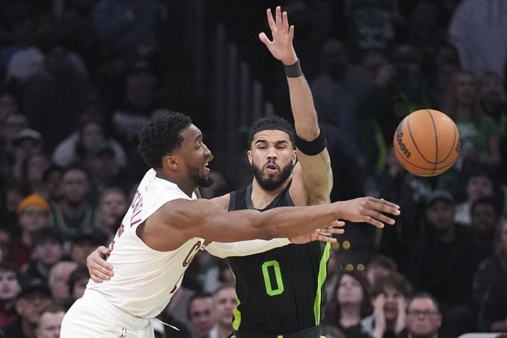 大幕的八月 大幕的八月